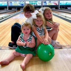 Meet your Posher, Jamie